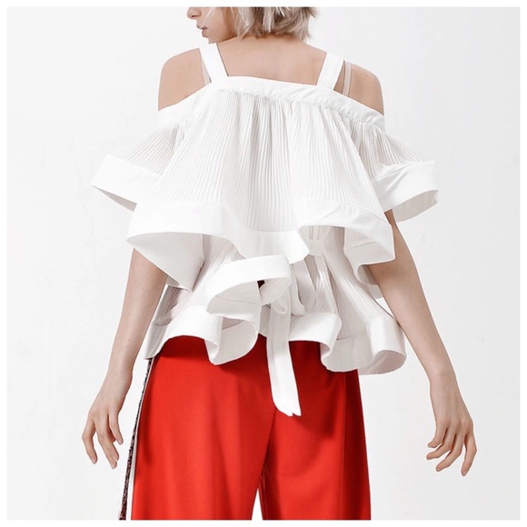 Eggshell White Flowing Ruffle Gorgeous Top - Picture 5 of 8